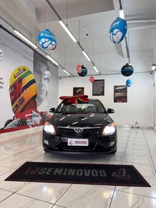 HYUNDAI I30 2.0 MPI 16V GASOLINA 4P MANUAL HYUNDAI I30 2.0 MPI 16V GASOLINA 4P MANUAL